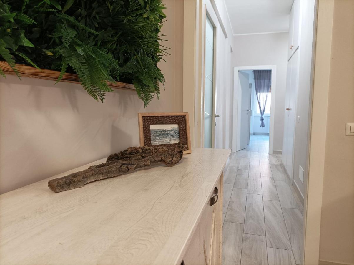 Luxury Beach House Torvaianica Exteriör bild
