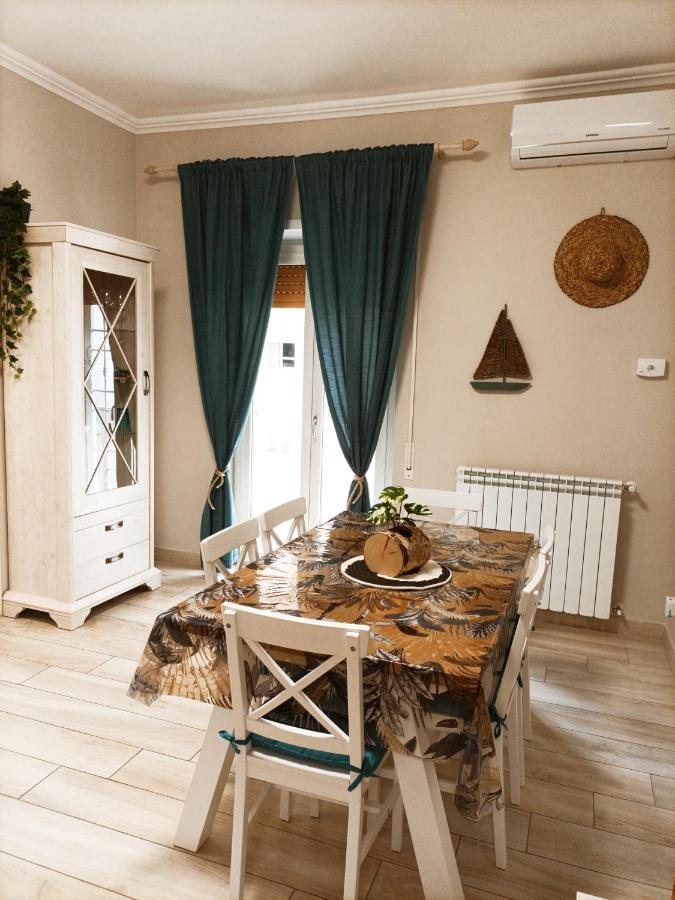 Luxury Beach House Torvaianica Exteriör bild